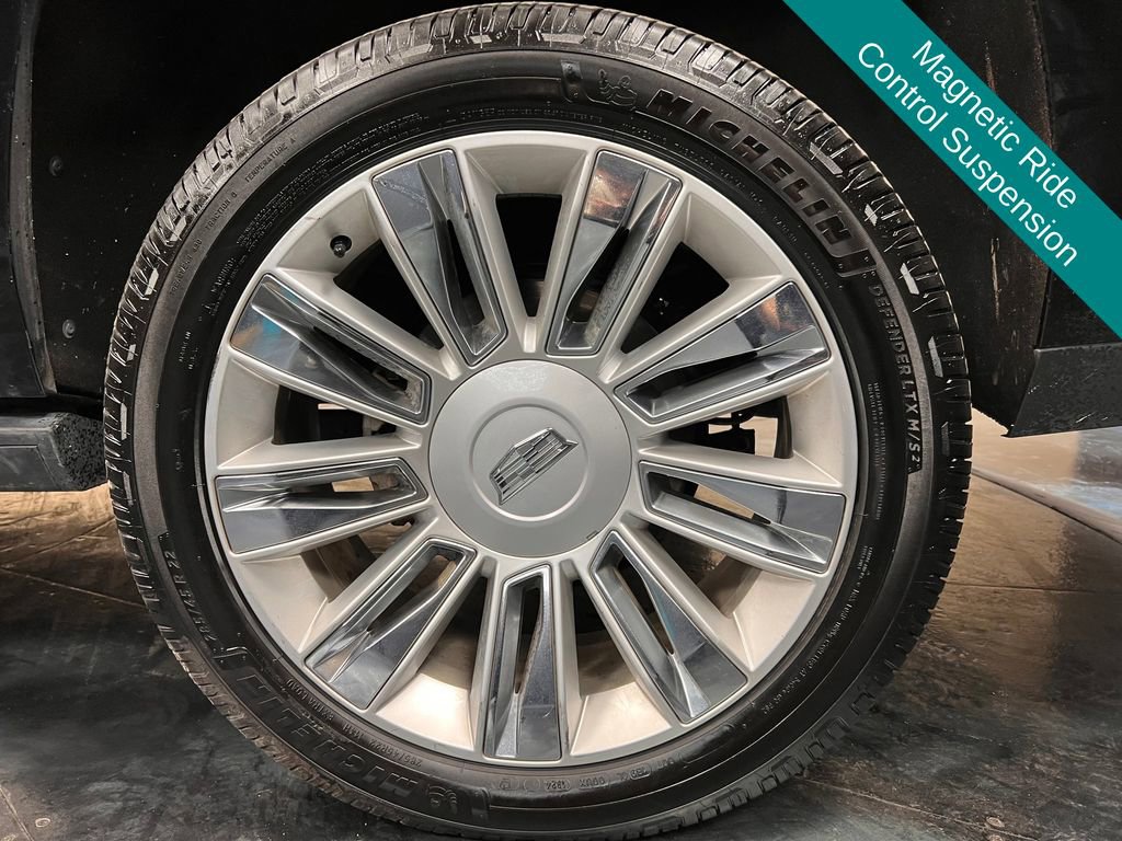 Used 2020 Cadillac Escalade Platinum AWD/4WD image 7