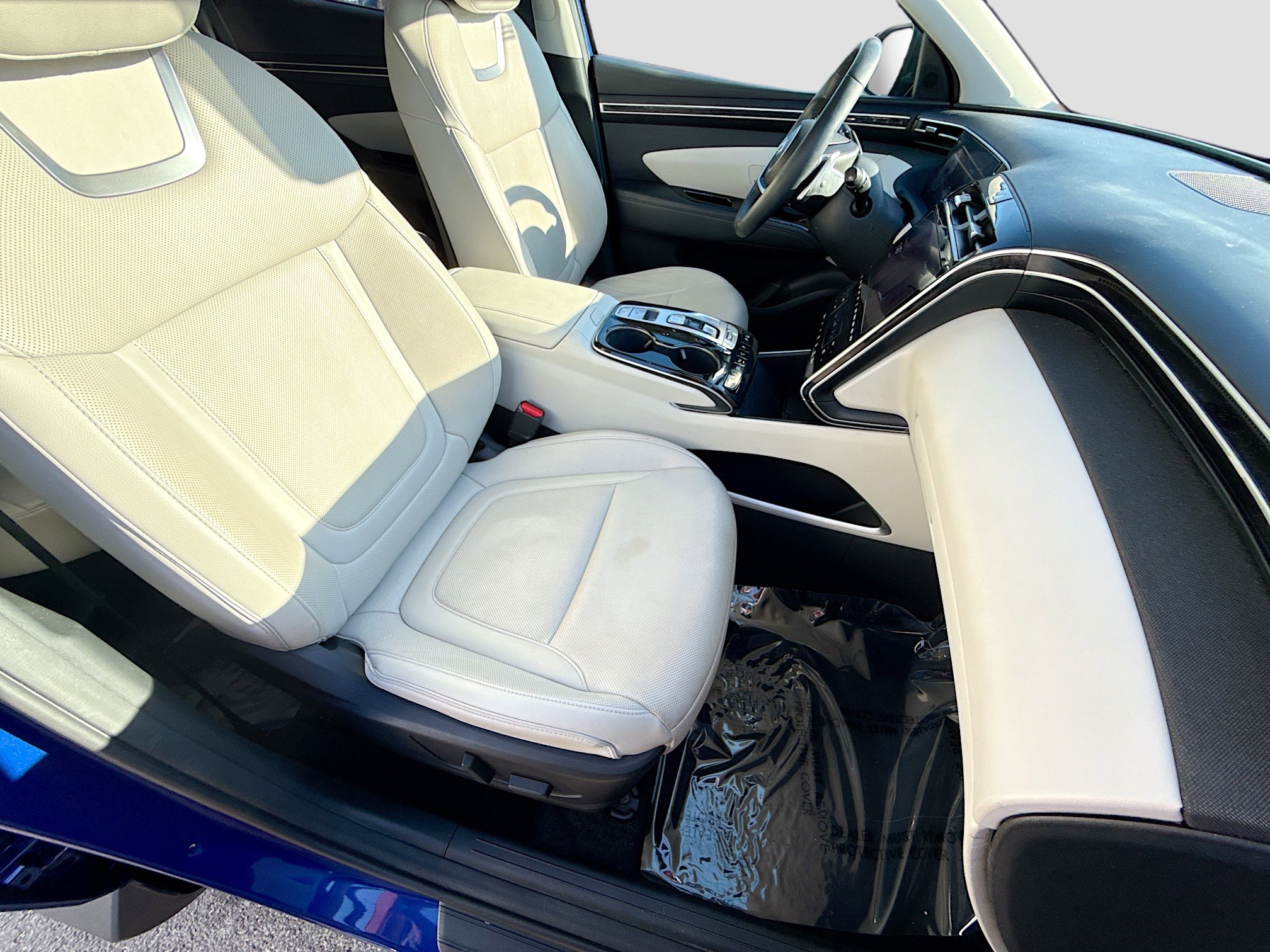 Used 2023 Hyundai Tucson Limited FWD image 14