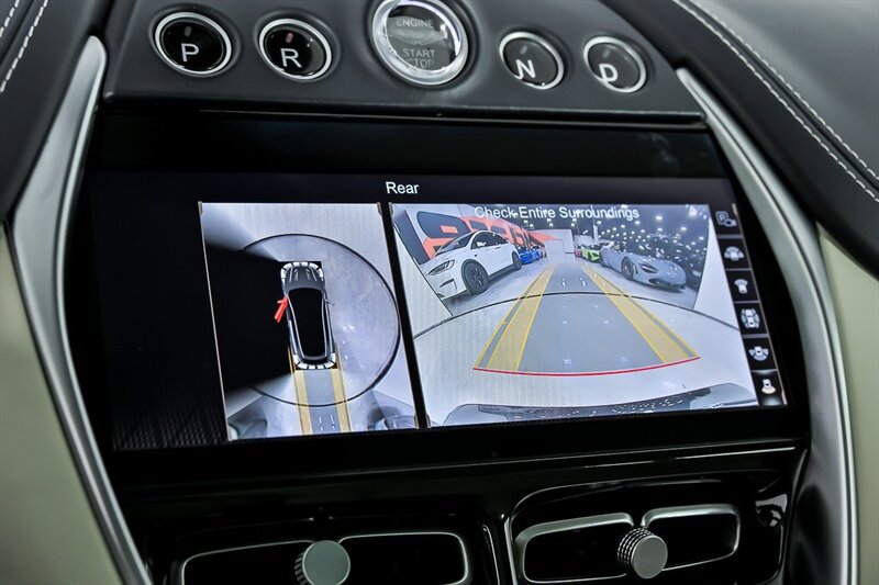 Used 2022 Aston Martin DBX AWD/4WD image 30