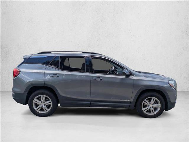 Used 2019 GMC Terrain SLE w/ Driver Convenience Package FWD image 3