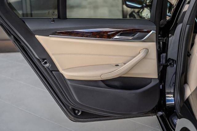 Used 2017 BMW 540i RWD image 53