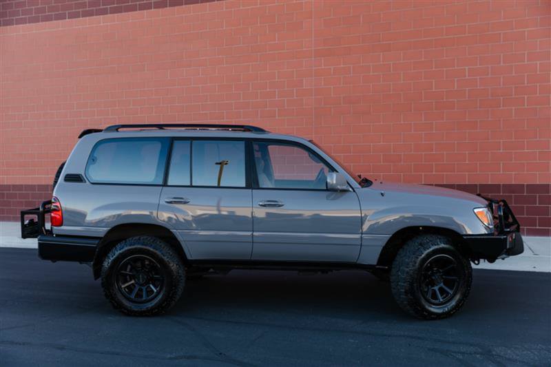 Used 2001 Toyota Land Cruiser AWD/4WD image 4