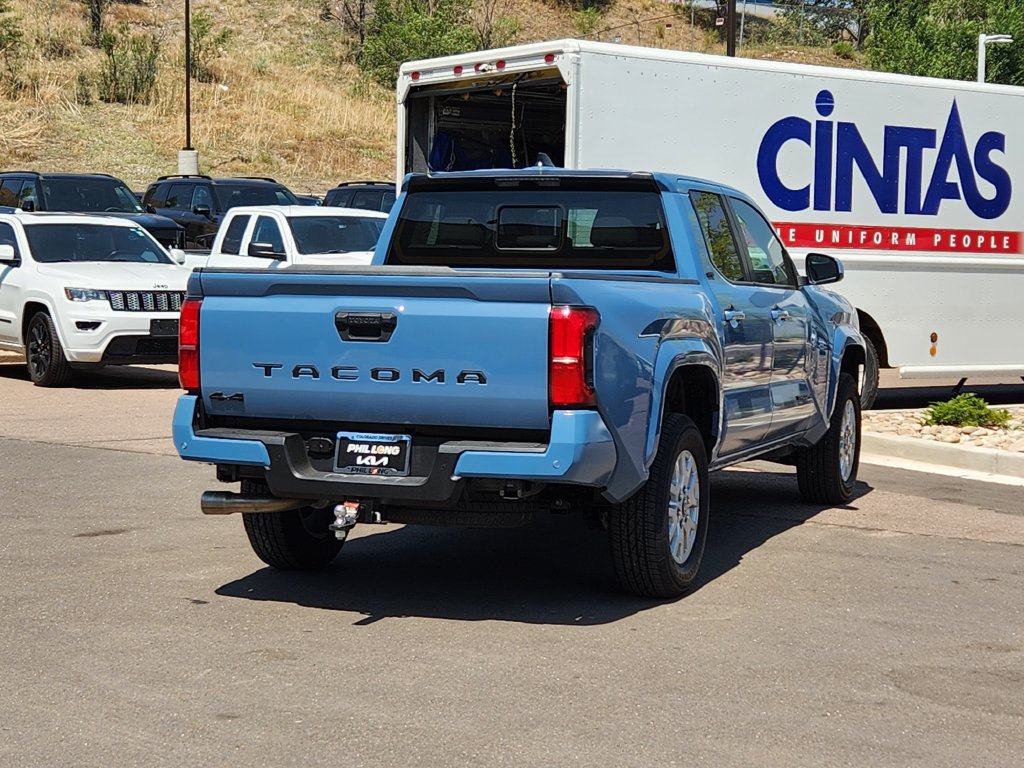 Used 2026 Toyota Tacoma SR5 AWD/4WD image 5