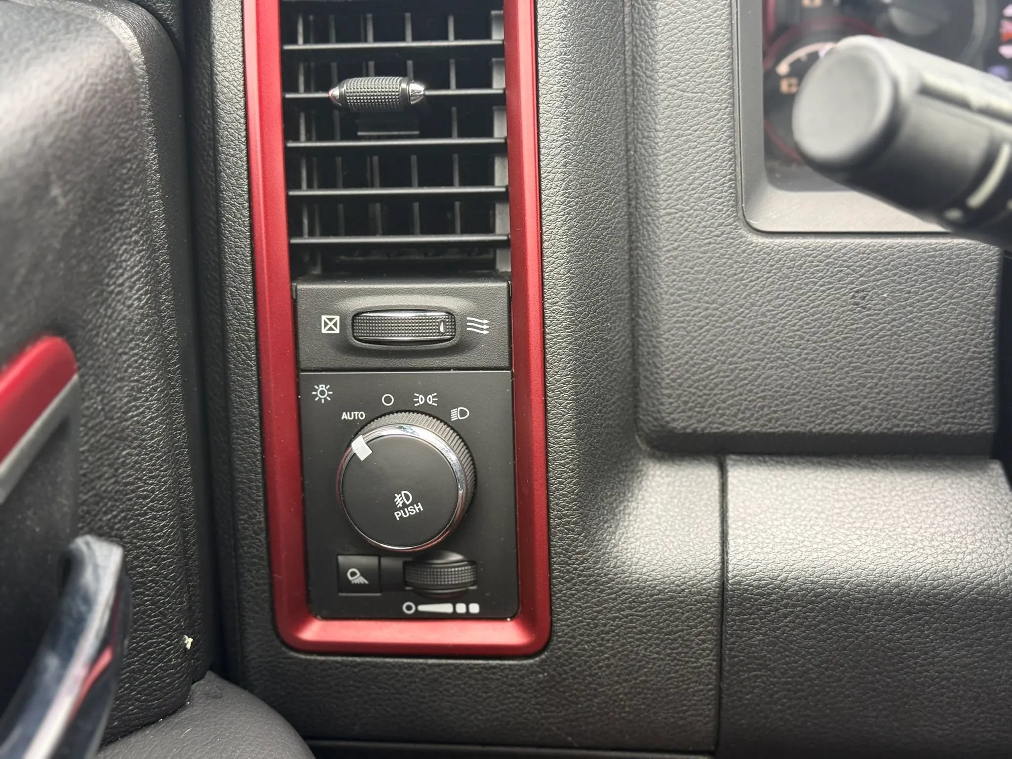Used 2016 RAM 1500 Rebel w/ Luxury Group AWD/4WD image 26