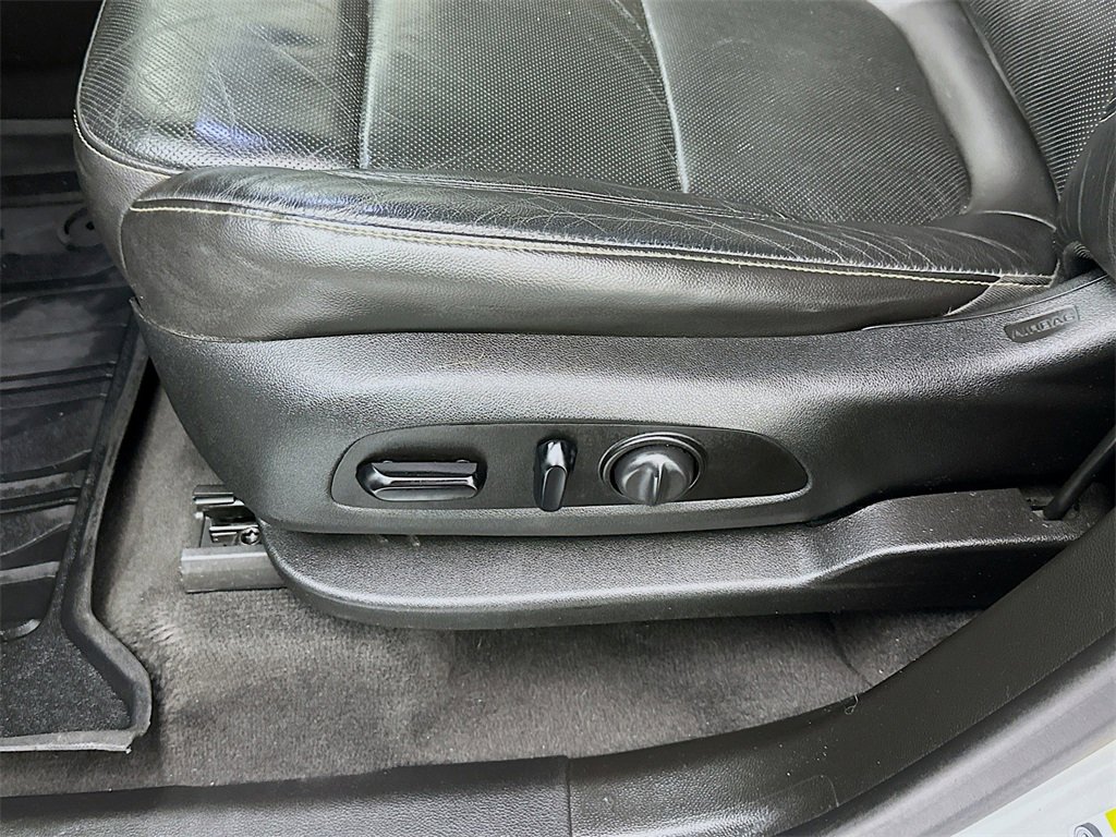 Used 2020 Chevrolet Traverse Premier w/ Redline Edition image 20