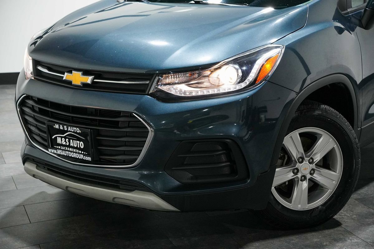 Used 2022 Chevrolet Trax LT w/ Driver Confidence Package AWD/4WD image 10
