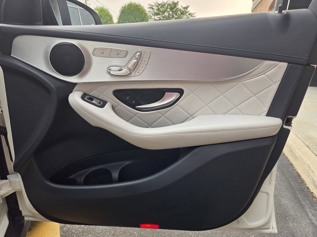 Used 2019 Mercedes-Benz GLC 43 AMG 4MATIC Coupe image 33