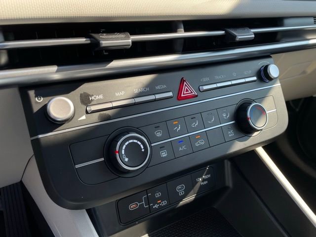 New 2025 Hyundai Tucson SE image 15