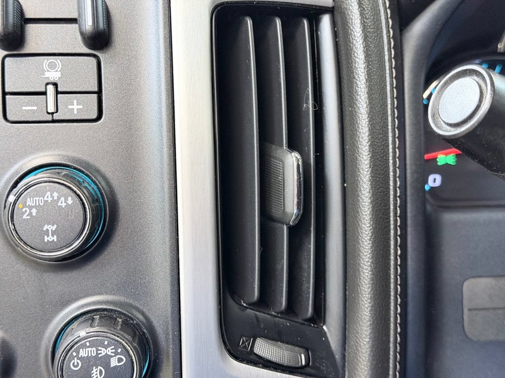 Used 2017 GMC Sierra 1500 SLT AWD/4WD image 39
