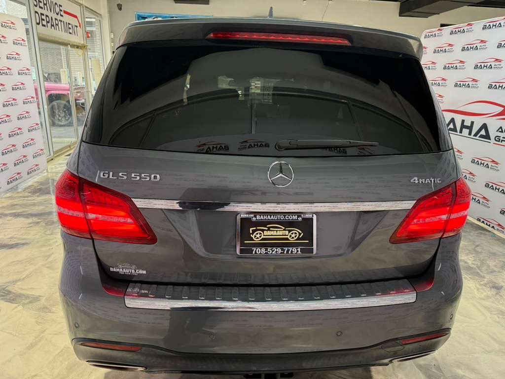 Used 2018 Mercedes-Benz GLS 550 4MATIC w/ Offroad Package image 10