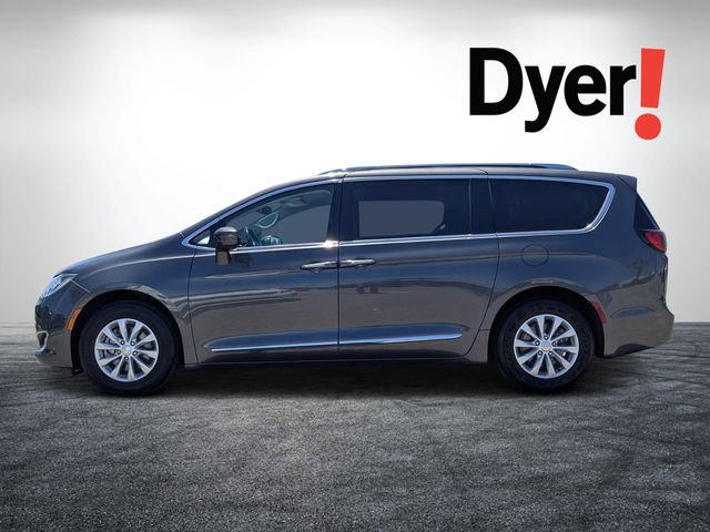 Used 2019 Chrysler Pacifica Touring-L FWD image 7