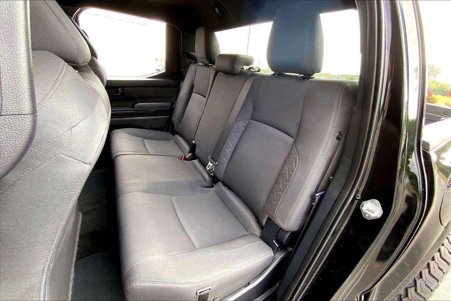 Used 2024 Toyota Tacoma SR5 AWD/4WD image 24