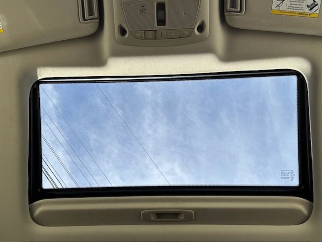 Used 2020 Nissan Armada SL w/ Premium Package image 34