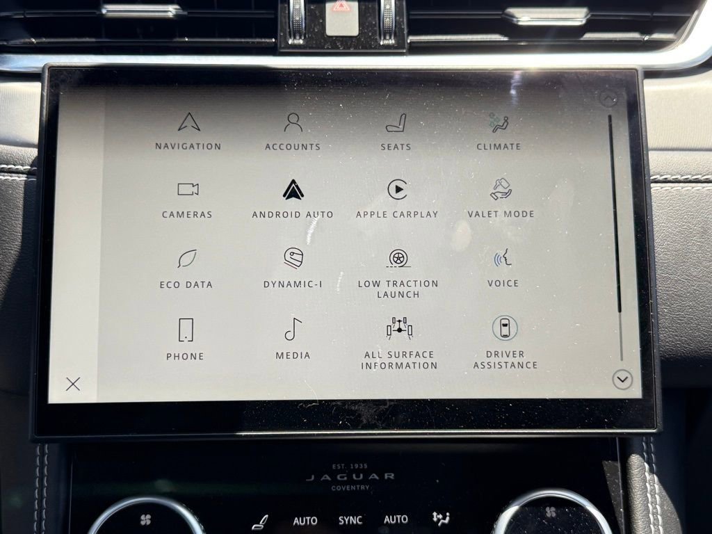 Used 2025 Jaguar F-PACE R-Dynamic S image 21