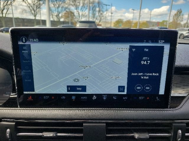 Certified 2024 Lincoln Corsair AWD image 36