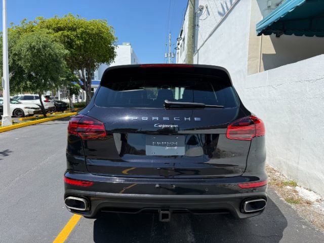 Used 2015 Porsche Cayenne Diesel image 4