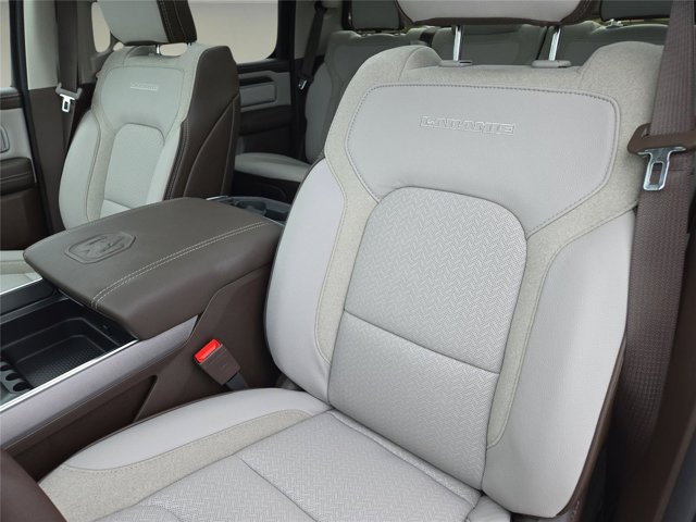 New 2026 RAM 1500 Laramie AWD/4WD image 37