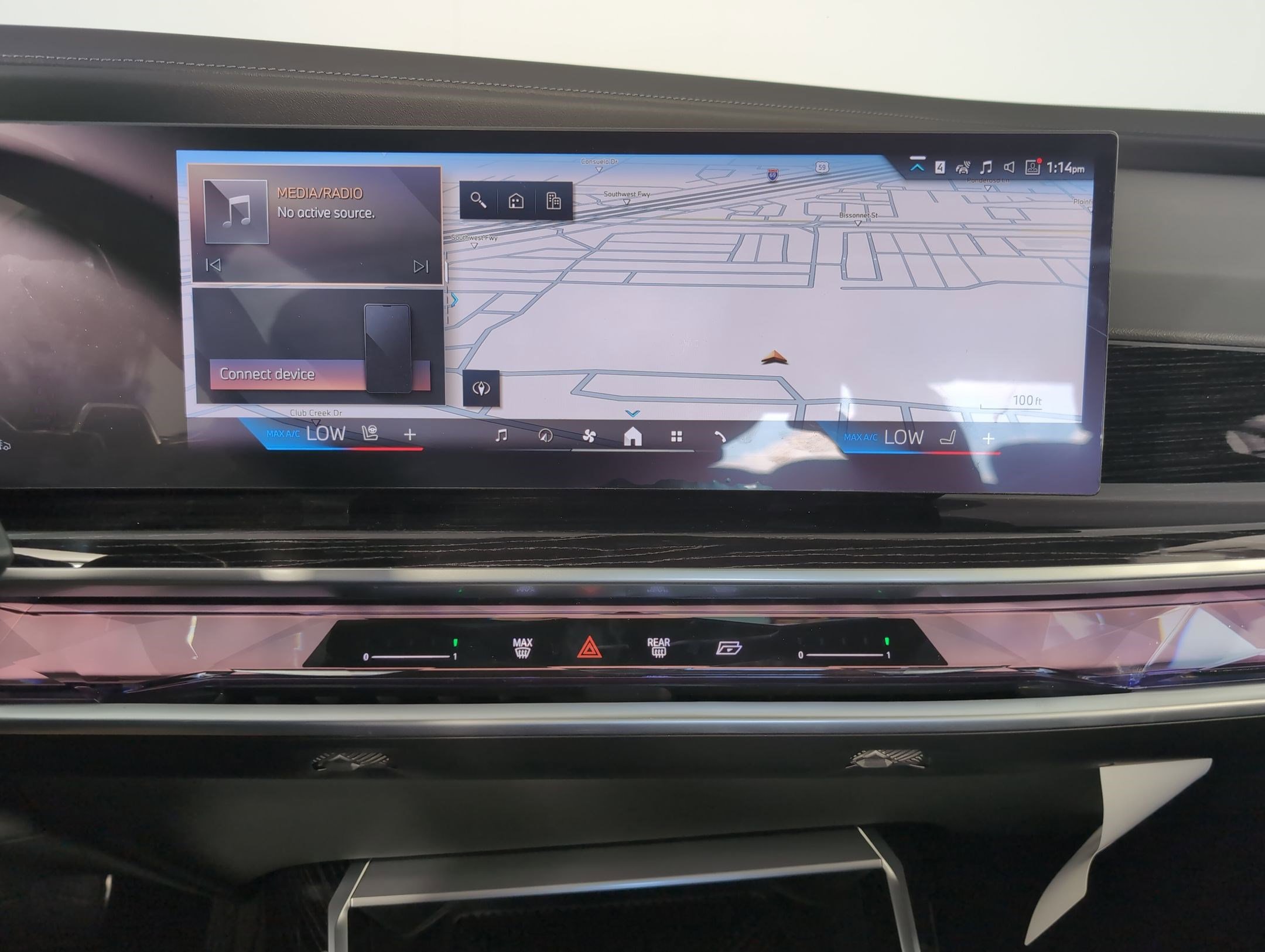 New 2026 BMW 740i image 24