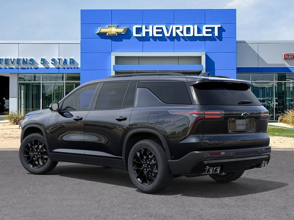 New 2026 Chevrolet Traverse LT w/ Enhanced Driving Package FWD image 3