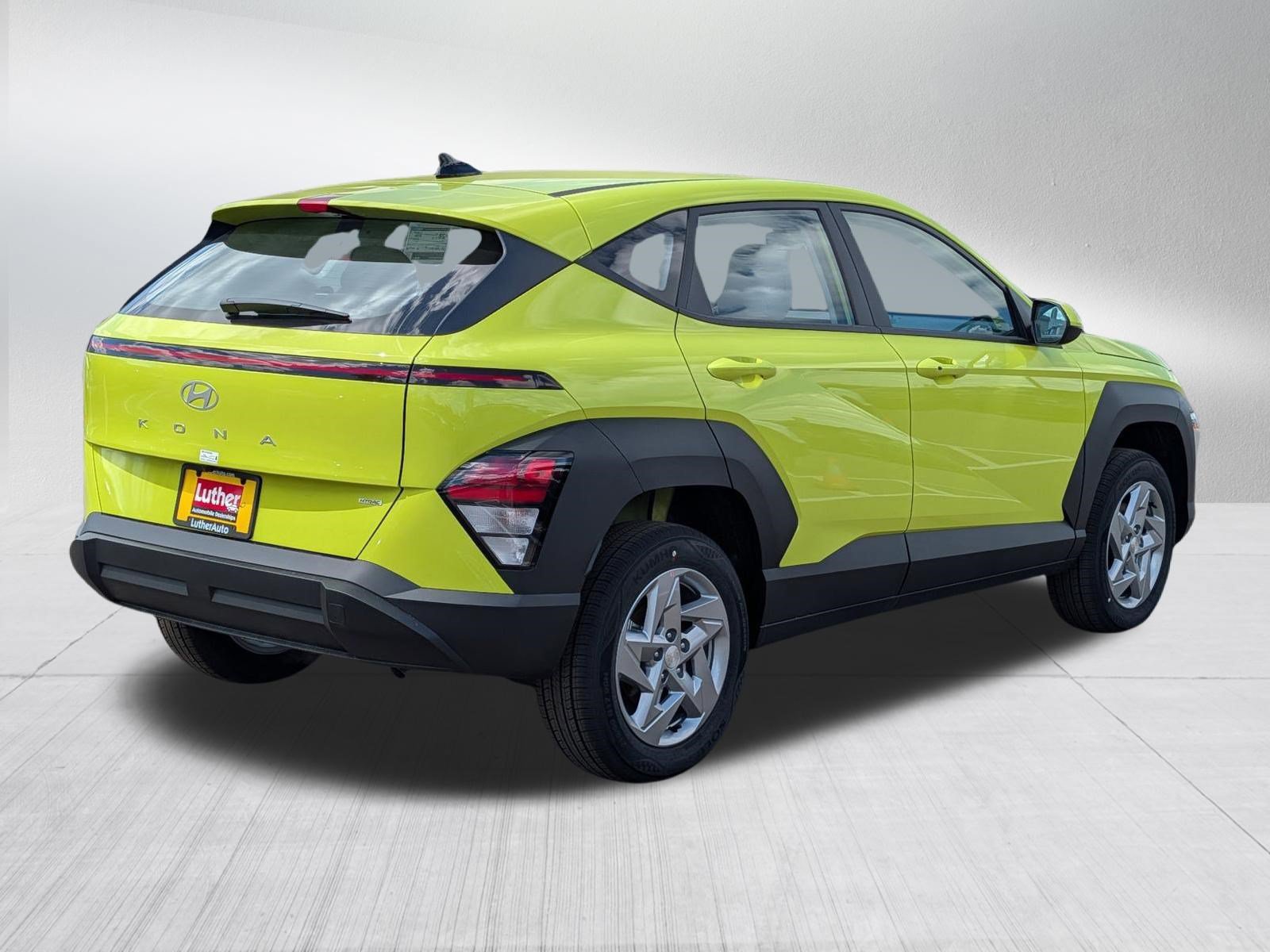 New 2026 Hyundai Kona SE AWD/4WD image 4