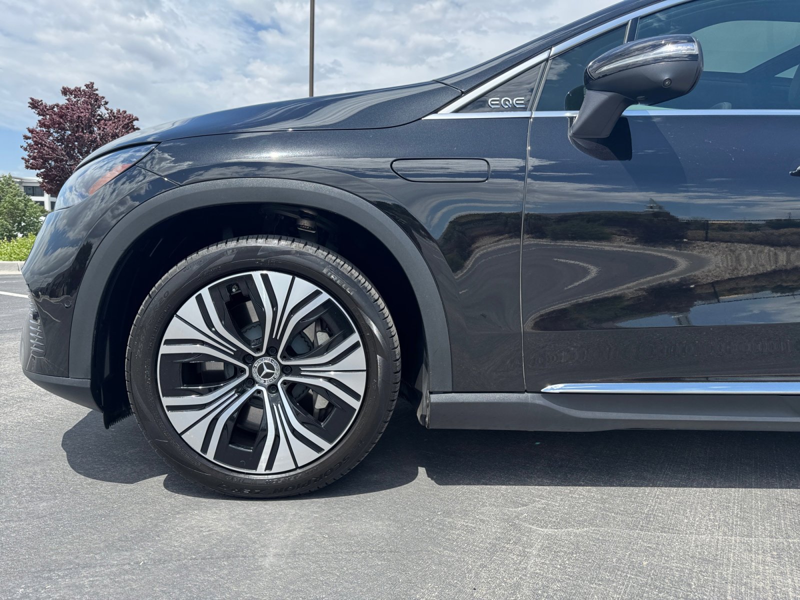 Used 2023 Mercedes-Benz EQE 350+ 4MATIC SUV image 10
