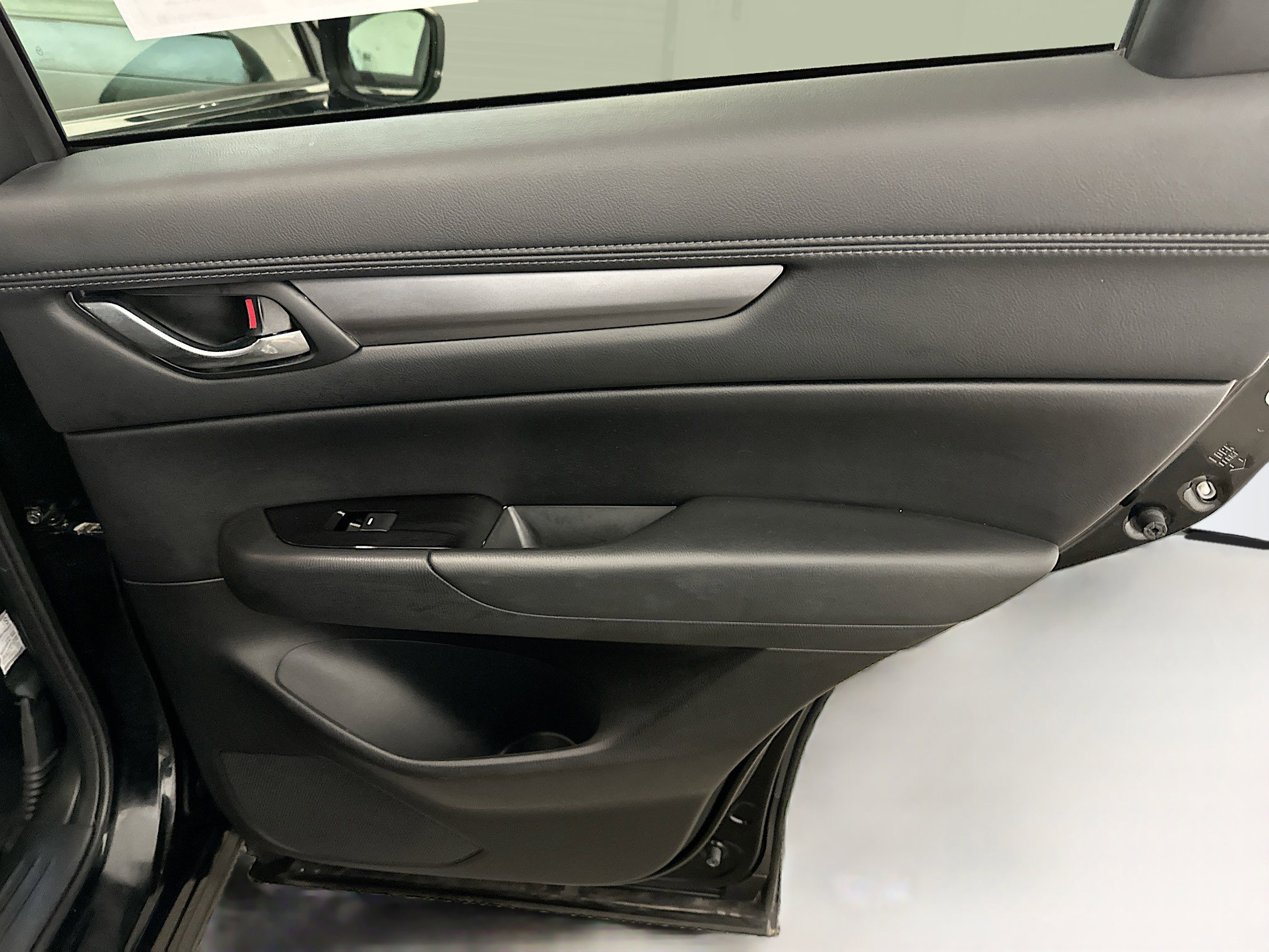 Used 2025 MAZDA CX-5 AWD 2.5 S w/ Preferred Package image 33