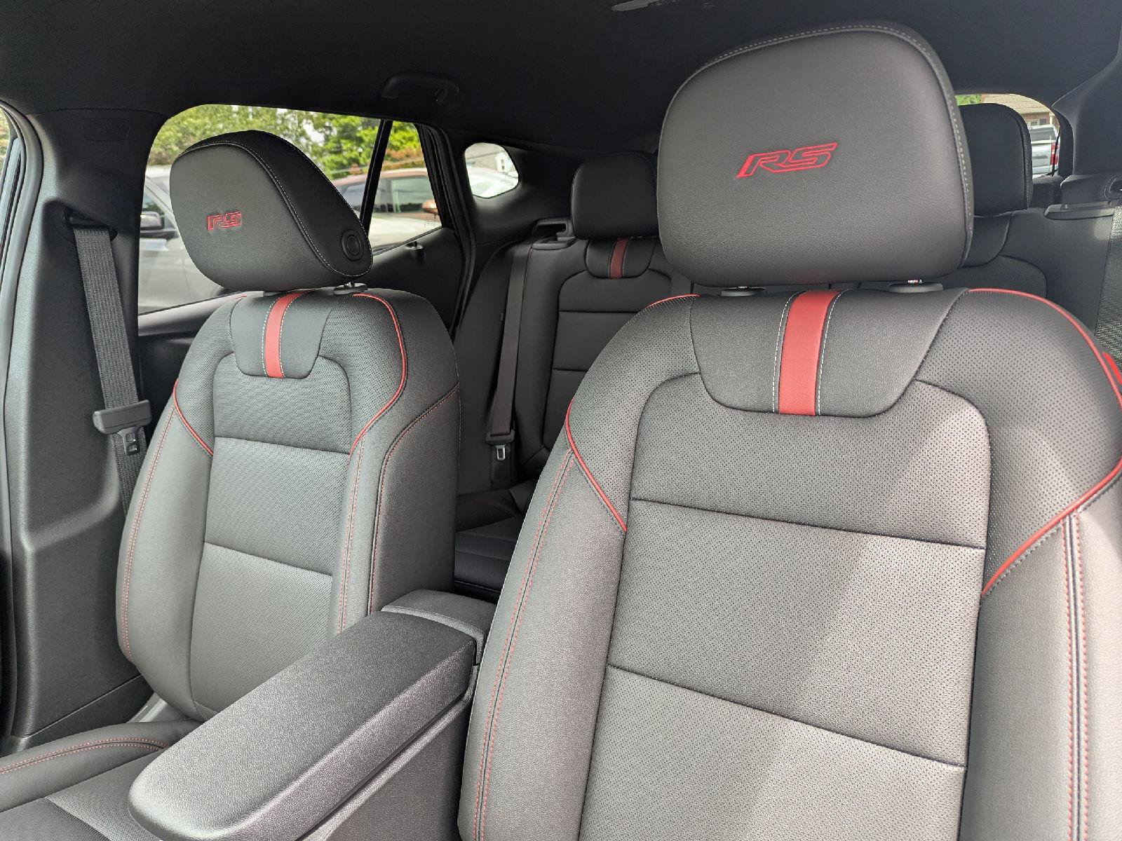 New 2026 Chevrolet Trax RS w/ Driver Confidence Package FWD image 37