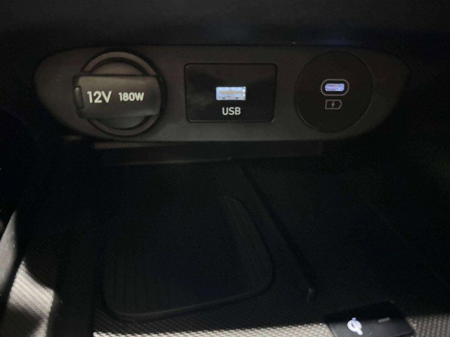 Used 2024 Hyundai Elantra N image 29