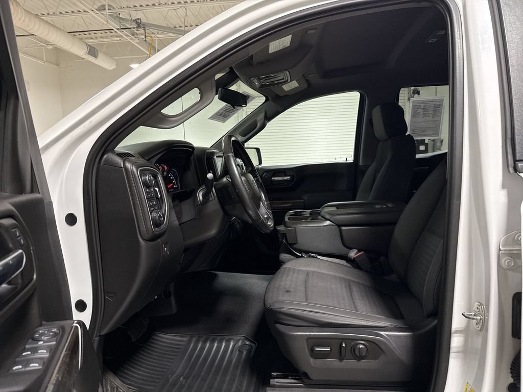 Used 2020 Chevrolet Silverado 1500 RST w/ All-Star Edition AWD/4WD image 19