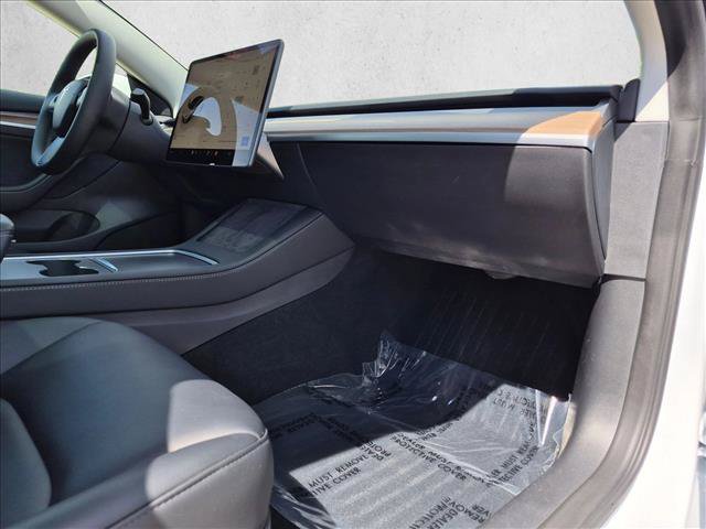 Used 2023 Tesla Model 3 Standard Range RWD image 21