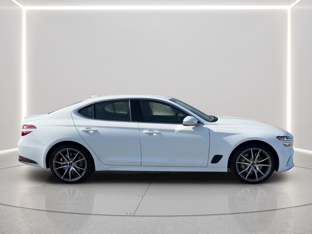 Used 2026 Genesis G70 2.5T RWD image 4