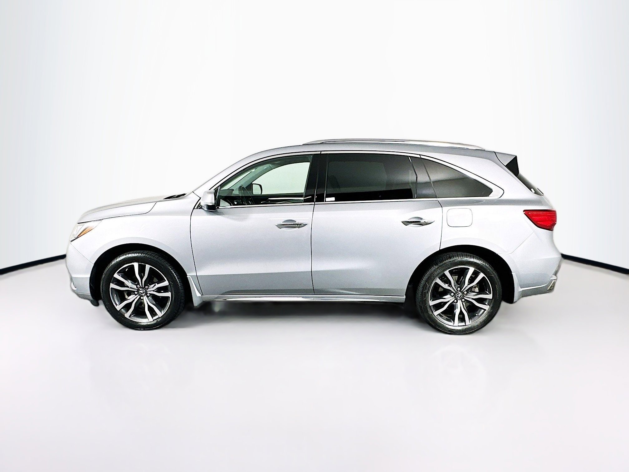 Used 2020 Acura MDX SH-AWD w/ Advance Package image 4