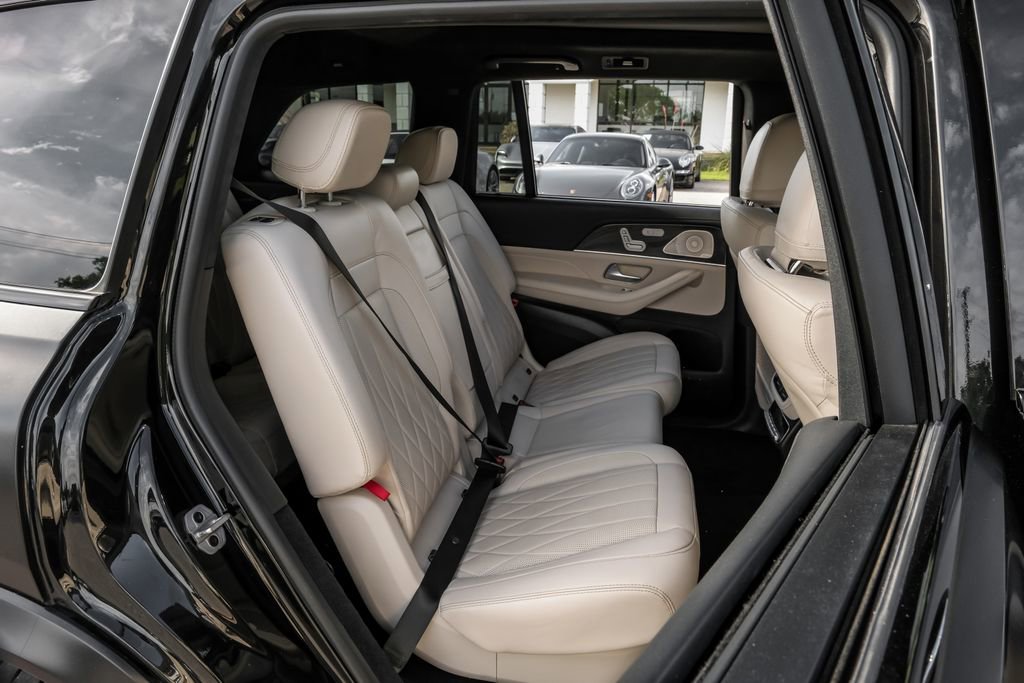 Used 2021 Mercedes-Benz GLS 63 AMG 4MATIC image 38