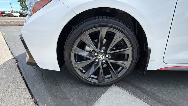 Used 2023 Toyota Corolla SE w/ SE Package image 10