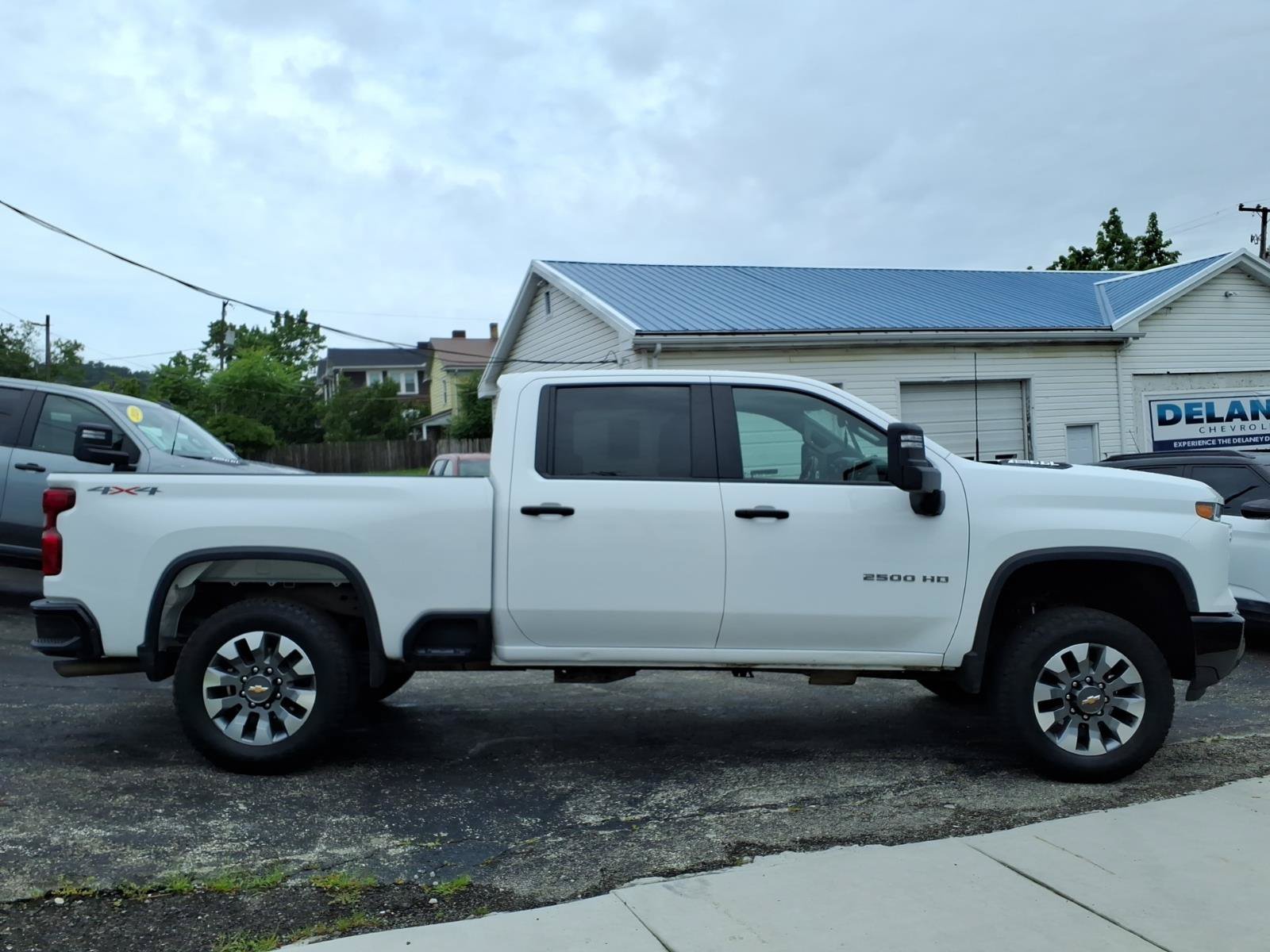 Certified 2024 Chevrolet Silverado 2500 Custom w/ Custom Convenience Package AWD/4WD image 4