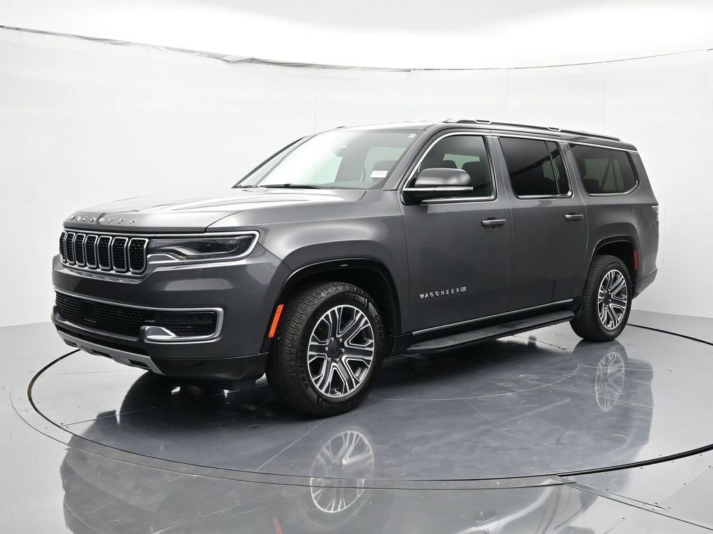 Used 2024 Jeep Wagoneer L Series II RWD image 1