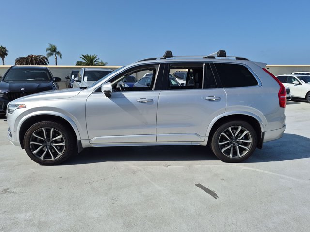 Used 2017 Volvo XC90 T6 Momentum w/ Vision Package AWD/4WD image 8