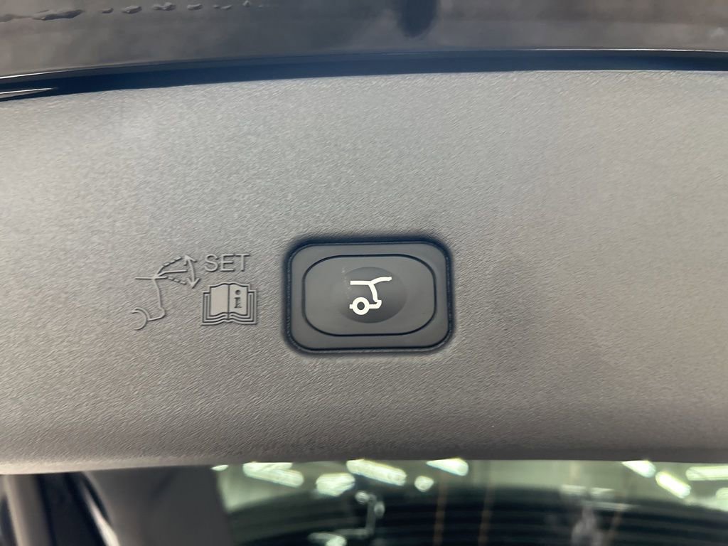 New 2026 Lincoln Nautilus Reserve w/ Jet Appearance Package image 32