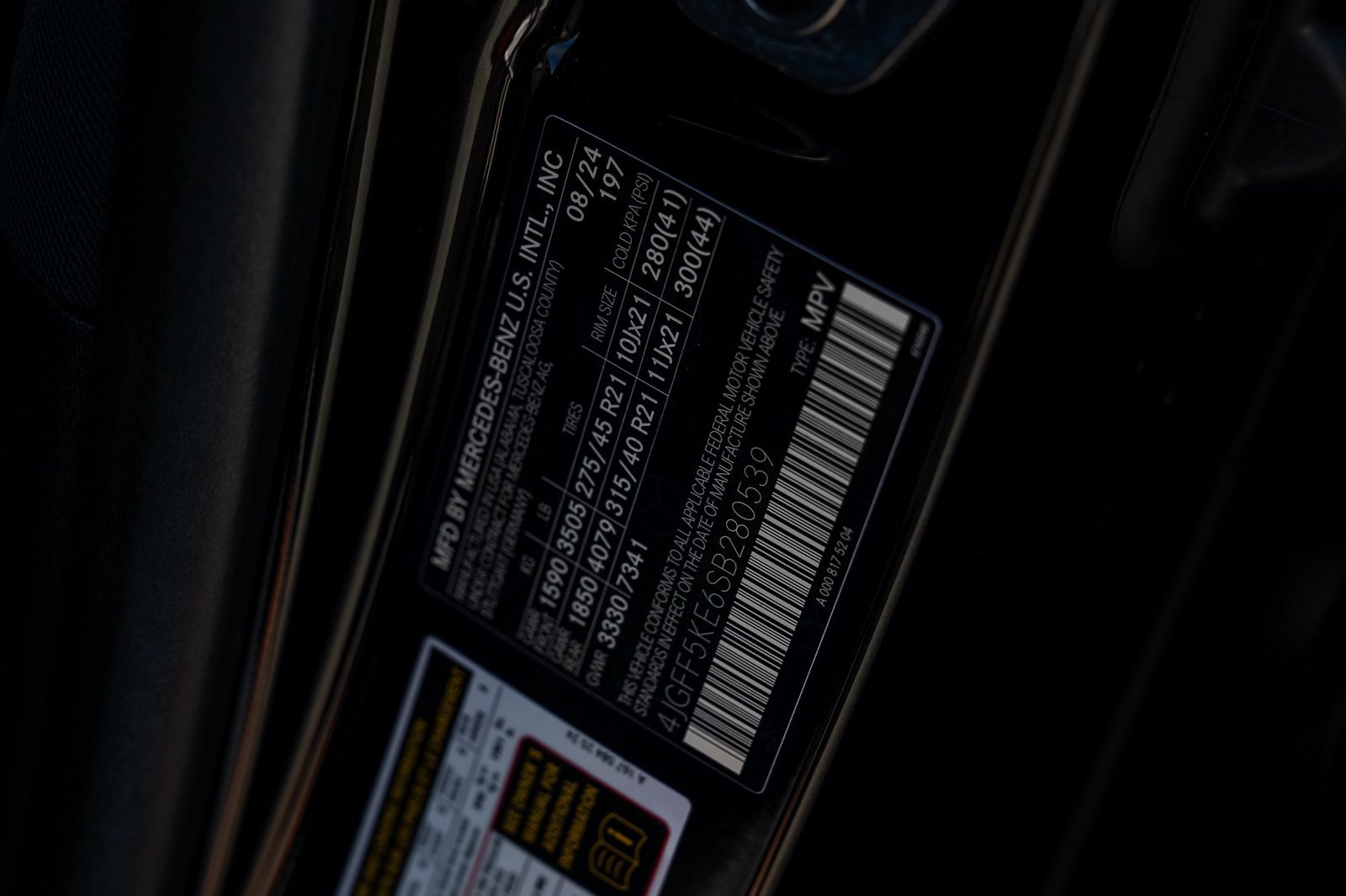 Certified 2025 Mercedes-Benz GLS 450 4MATIC image 18