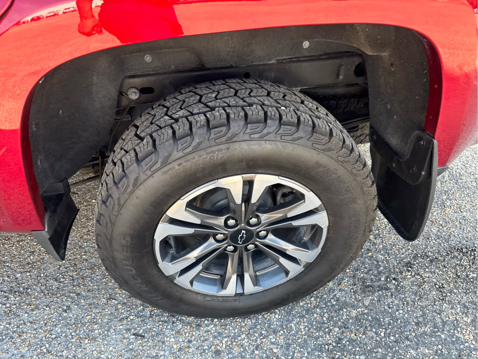 Used 2021 Chevrolet Colorado Z71 w/ Safety Package AWD/4WD image 17
