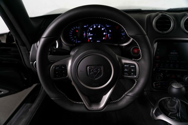 Used 2014 SRT Viper GTS w/ GTS Laguna Interior Package image 17