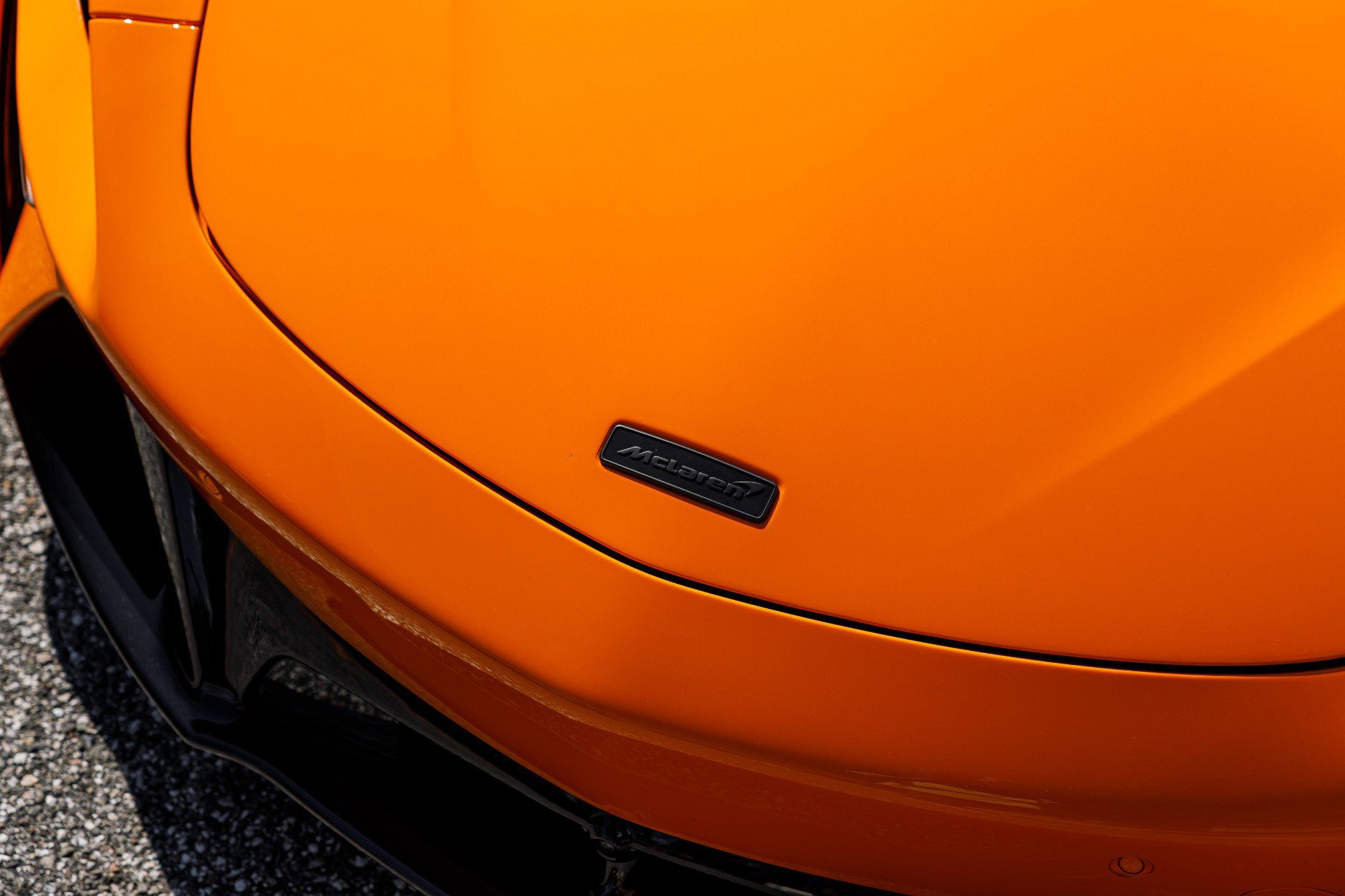 Used 2025 McLaren Artura image 11