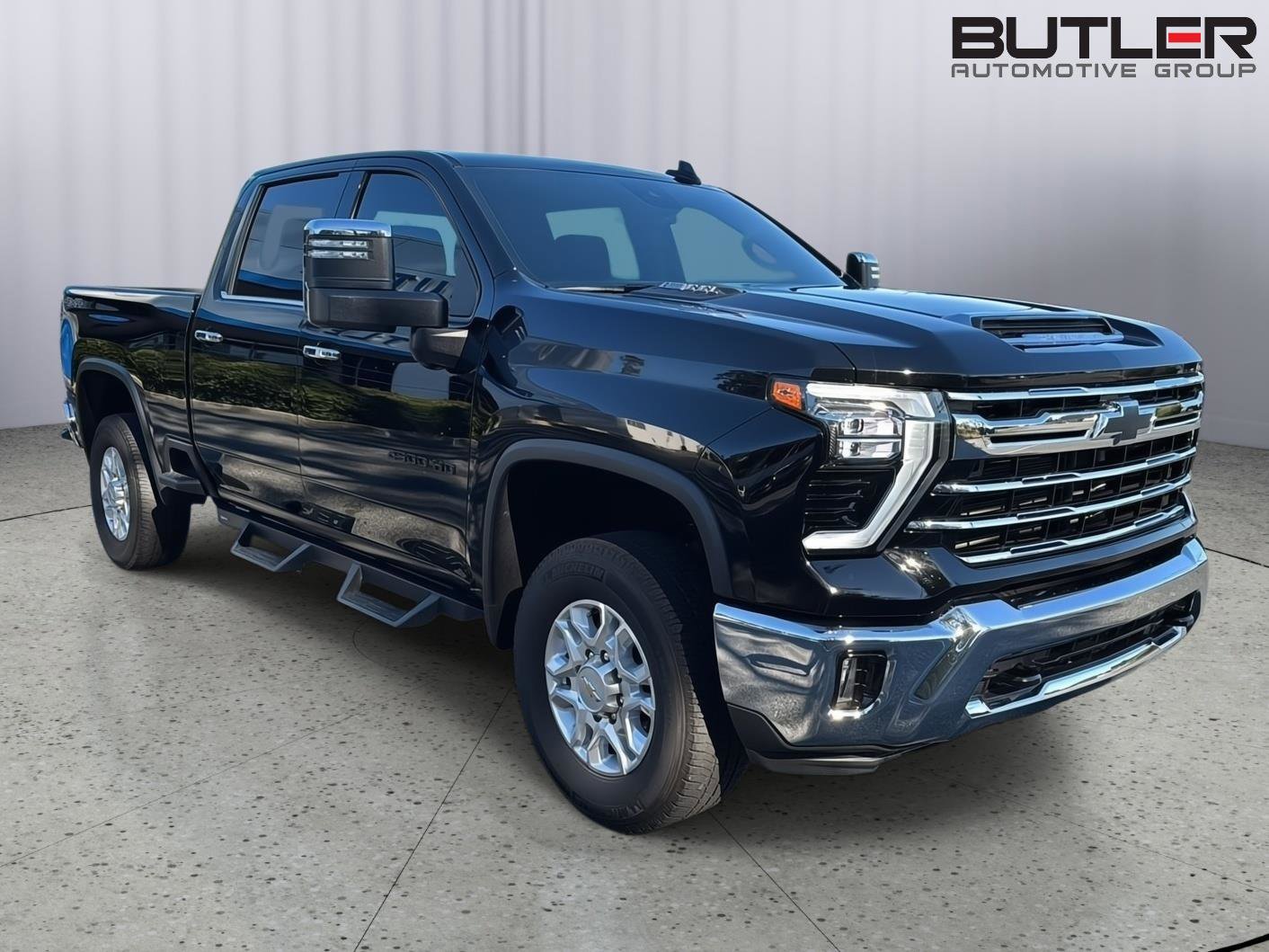 Used 2024 Chevrolet Silverado 2500 LTZ image 6