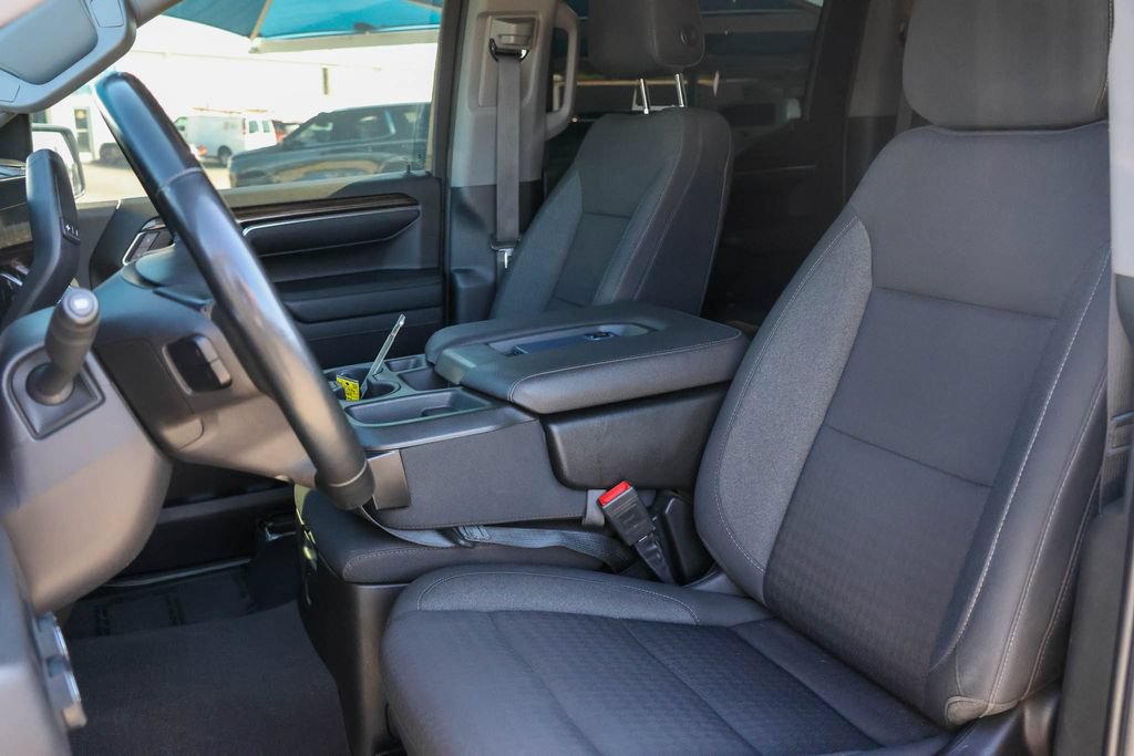 Used 2023 Chevrolet Silverado 1500 LT w/ Convenience Package II RWD image 10
