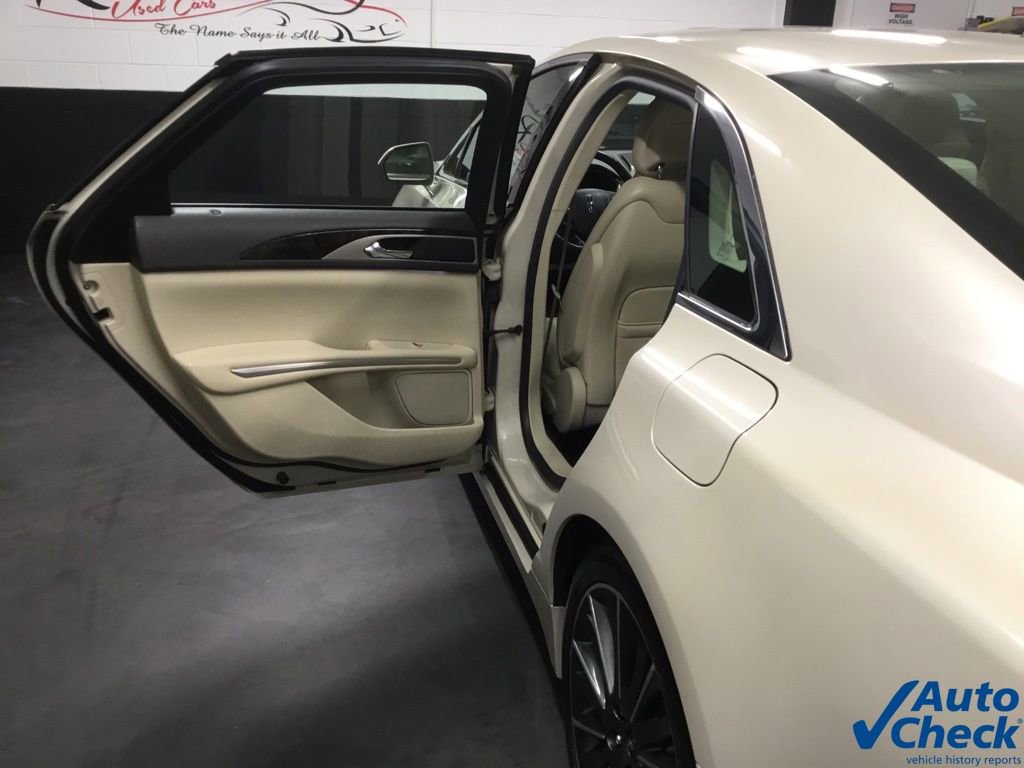 Used 2015 Lincoln MKZ AWD w/ Equipment Group 102A Reserve image 28