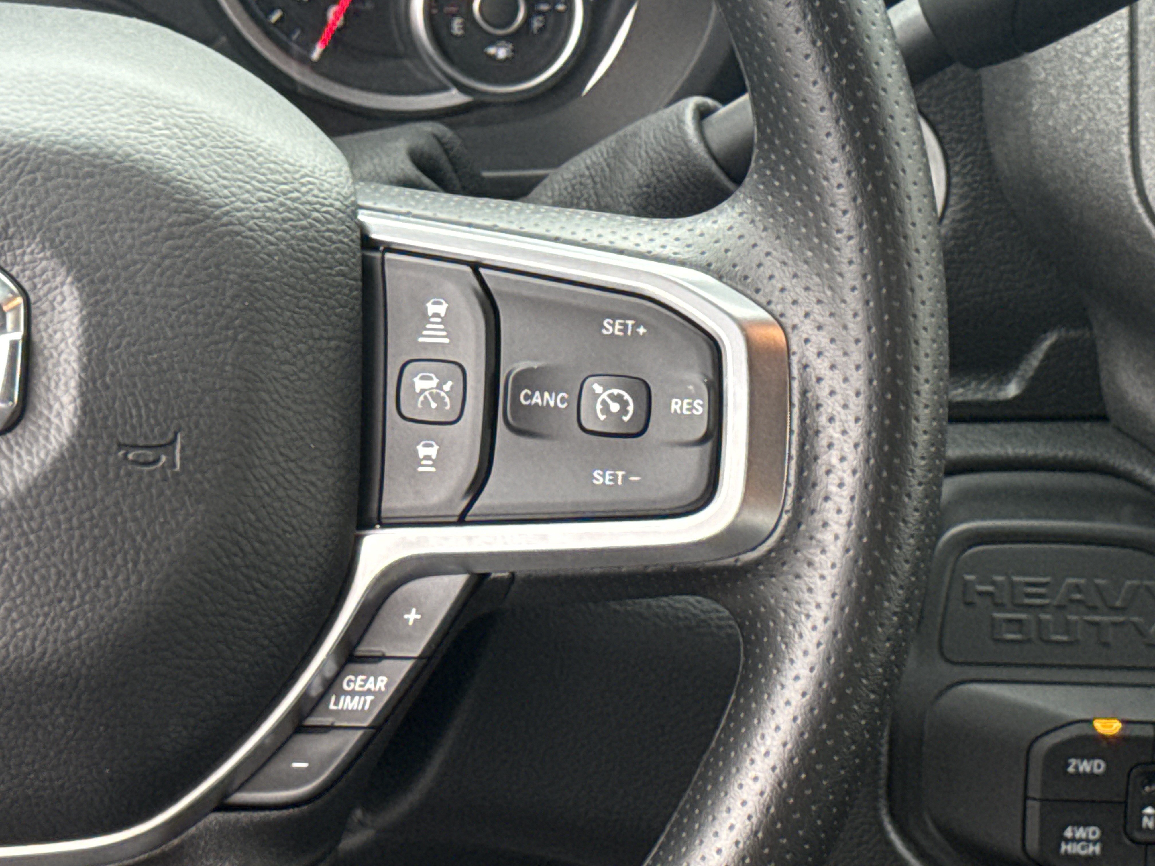 New 2027 RAM 3500 Tradesman AWD/4WD image 18