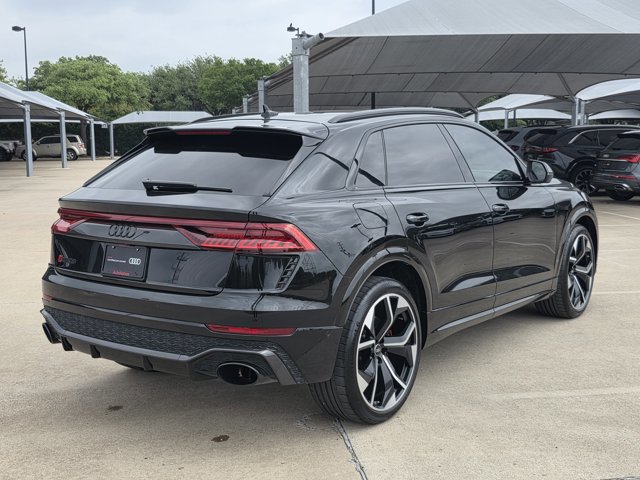 Used 2022 Audi RS Q8 w/ Carbon Optic Package AWD/4WD image 5