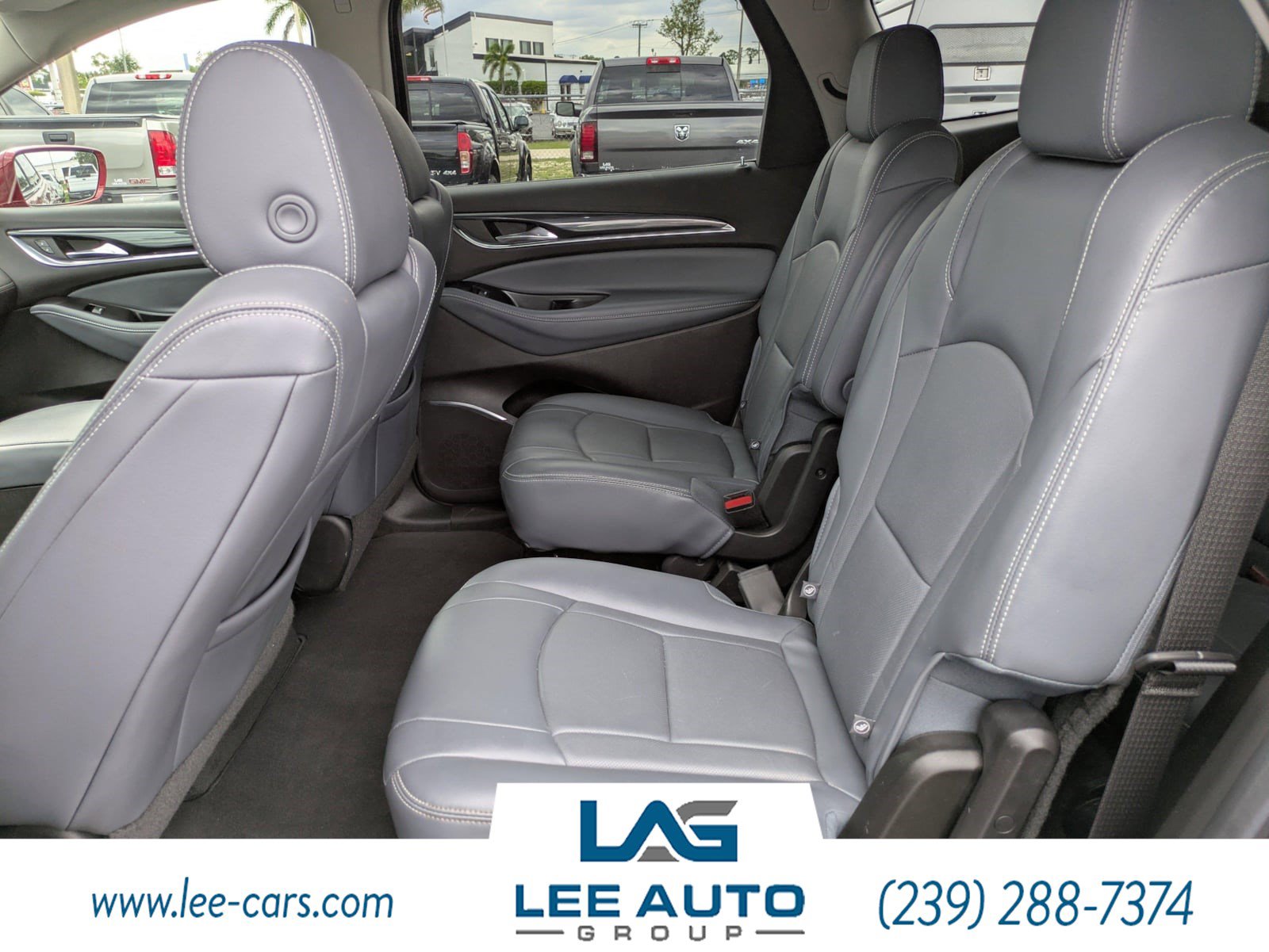 Used 2019 Buick Enclave Essence FWD image 12