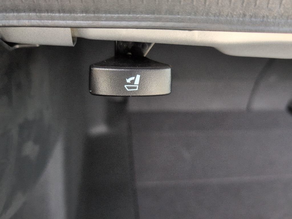 Certified 2025 Acura TLX w/ Technology Package FWD image 41