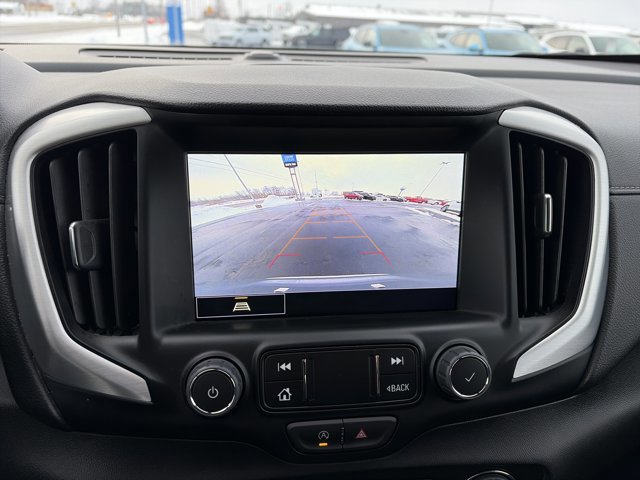 Used 2024 GMC Terrain SLT w/ Infotainment Package II image 20